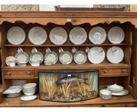 Wedgwood Samurai pattern tea and dinner service, mostly unused