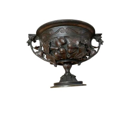 Victorian Grand Tour bronze urn decorated with foliage, stamped mark to base, 14.5cm high