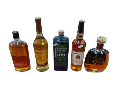 Five bottles of whiskey to include Haig Club, Aberlour, Bulleit Bourbon, Glenmorangie and Small Batch 1792