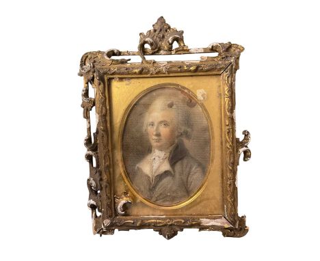 18th century English School, chalk portrait of a Gentleman, oval, approximately 15 x 12cm, in glazed gilt frame (a.f.)