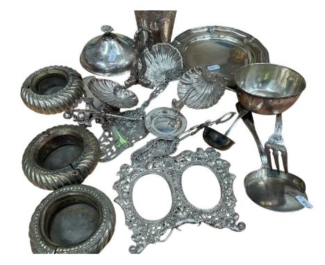 Continental white metal including pierced photo frame, bowl, cover to a vessel, shell shaped dishes, sugar bowl, African bang