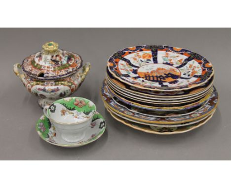 A quantity of Ashworth Bros Masons Ironstone china. The tureen 17 cm wide.