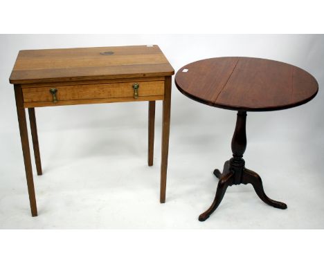 A GEORGE III CIRCULAR MAHOGANY OCCASIONAL TABLE with vase turned column and cabriole tripod, old repairs, 67cm diameter; and 