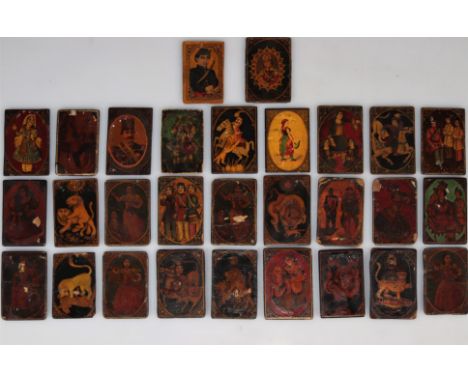 Lot of 29 19th century Kadjar playing cards in polychrome lacquer with various decorations - Weight: 127 g - Shipping availab