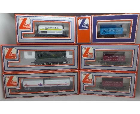 Six Lima 00 gauge model rail locomotive and carriages, boxed