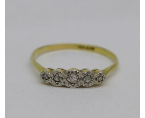 An 18ct gold and diamond ring, 1.9g, R