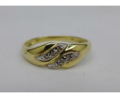 A 9ct gold and diamond ring, 1.2g, O