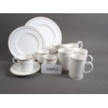 A Royal Worcester "Contessa" pattern part dinner service, six Royal Doulton "Gold Concord" pattern