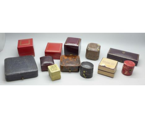 Twelve vintage jewellery and ring boxes 