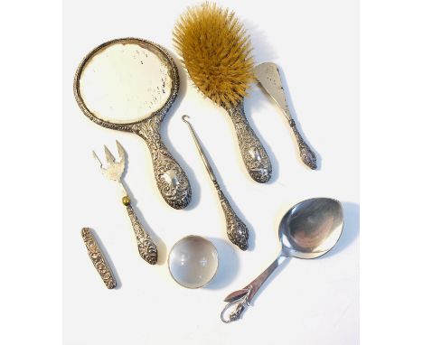 Silver dressing table mirror and brush, W I Broadway &amp; Co, Birmingham 1911, silver handled button hook and shoe horn, Mag