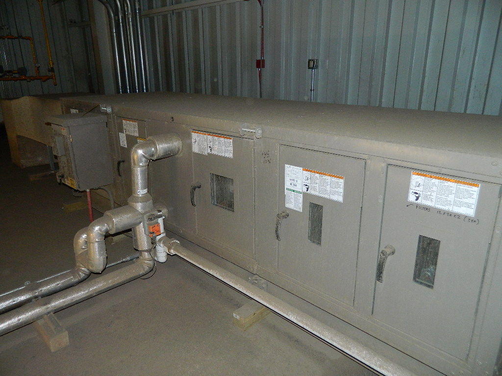 YORK SOLUTION XT AIR HANDLER, 2HP FAN MOTOR, S/N XTI033X045NAFA146A