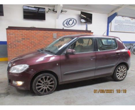 Make &amp; Model: Skoda Fabia Elegance TDi CR 90Date of Reg: WK11 UEDColour: Marooncc: 1598MoT: 20-11-2021Fuel Type: DIESELMi