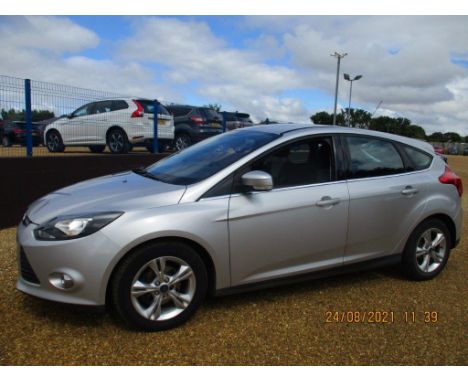 Make &amp; Model: Ford Focus Zetec TurboDate of Reg: NA12 ZXFColour: Silvercc: 998MoT: 21-01-2022Fuel Type: PETROLMileage: 11