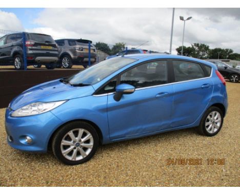 Make &amp; Model: Ford Fiesta ZetecDate of Reg: FE10 UCYColour: Bluecc: 1242MoT: 27-12-2021Fuel Type: PETROLMileage: 118kTran