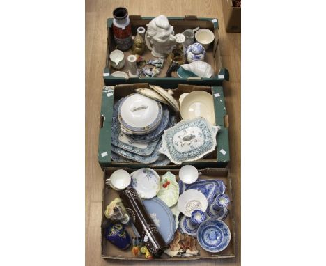 Collection of mixed china and ceramics including blue and white Spode candlesticks and other Spode items, early 20th Century 