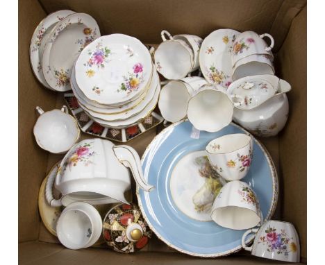 Collection of Royal Crown Derby china wares including posie 1128 Imari plate, tow hand painted W.E. Dean plates, other Derby 