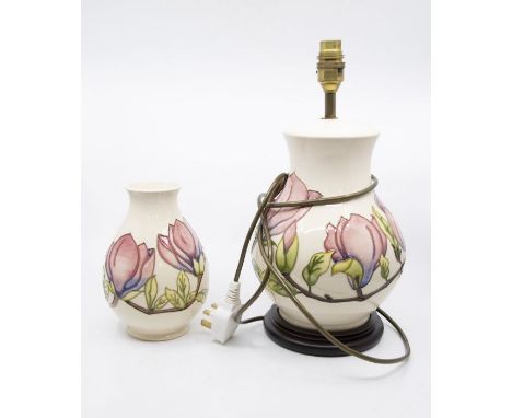 Late 20th Century Moorcroft table lamp, no shade, cream ground with matching baluster vaseno chips or cracks
