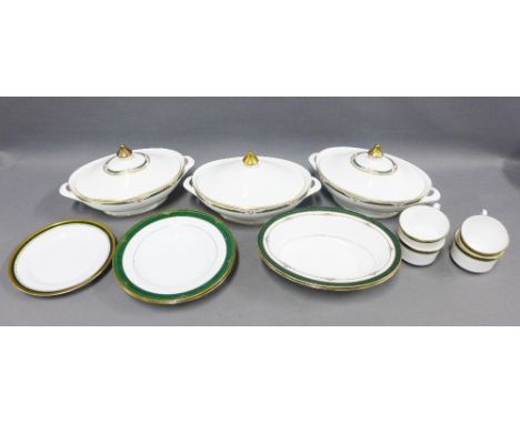 Green and white bone china tables wares to include a pair of Royal Doutlon Forsythe pattern serving tureens,Spode Chardonnay 
