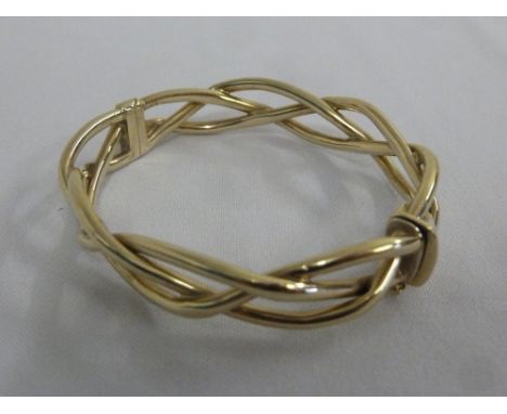 9ct gold bangle approx 24.0g
