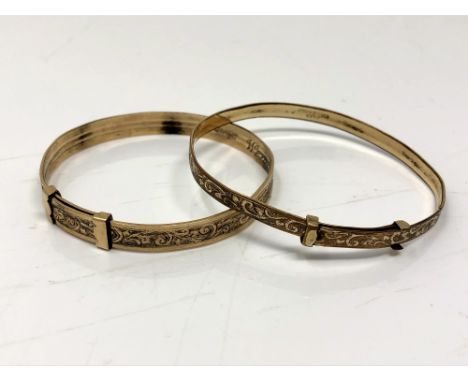 Two vintage rolled gold child's bangles 