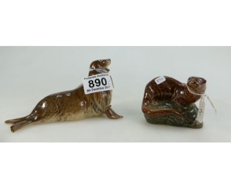 Beswick Seal 1534 together with Beswick Otter decanter (2)