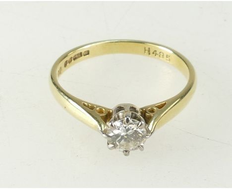 18ct gold solitaire diamond ring, 2.3 grams, approx .20 ct diamond, size K