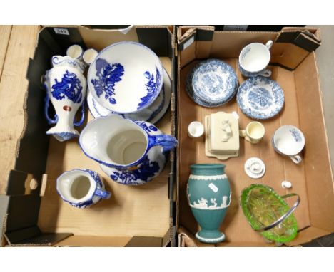 A mixed collection of ceramic items to include Blakeney Blue and White decorated items, Wedgwood White on turquoise footed va