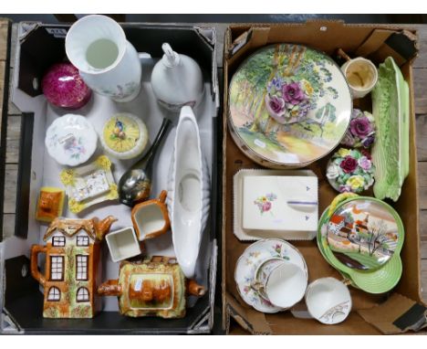 A mixed collection of items to include novelty tea pots by Price, Cottage Ware, Aynsley Wild Tudor vase and little sweetheart