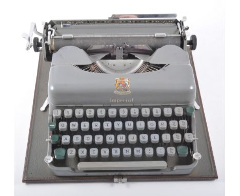 Imperial Good Companion 3 portable typewriter, in a leatherette case.