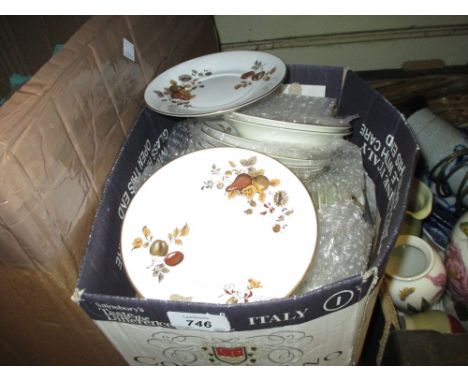 Modern Royal Worcester porcelain dinner service decorated with fruit