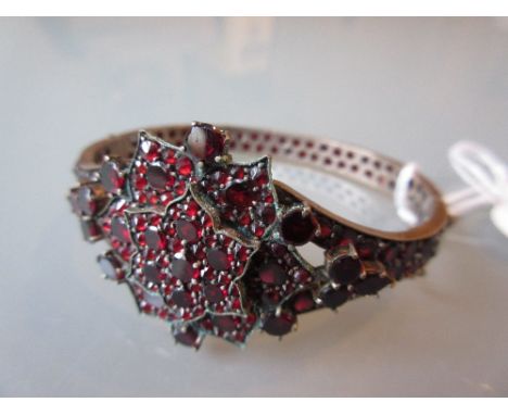 Victorian simulated garnet bangle