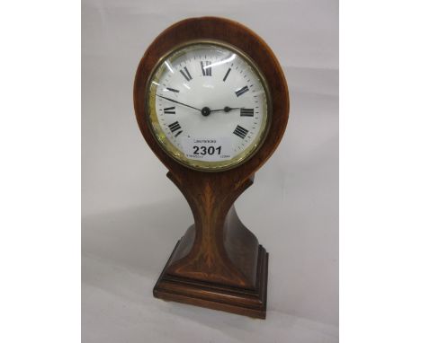 Edwardian mahogany line and marquetry inlaid balloon shaped mantel clock with enamel dial, Roman numerals and single train ke
