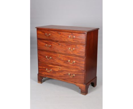 A GEORGE III MAHOGANY CHEST OF DRAWERS, with moulded rectangular top above four long graduated drawers, fitted with brass swa