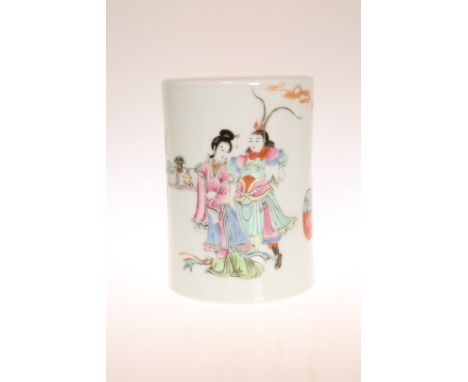 A CHINESE FAMILLE ROSE BRUSH POT, cylindrical, enamel painted with figures and objects, bears six character mark to base. 13c