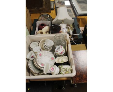 TWO TRAYS OF ASSORTED CHINA AND CERAMICS, TO INCLUDE AN AYNSLEY LAMP, ETC 