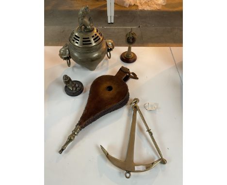 Assorted items to include Brass Burner Cencer, Brass Ship's Engine Order Mini Telegraph and others
All proceeds from this lot