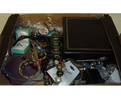 Selection of costume jewellery silver plated spoon, jet style choker, dress ring with pink and clear stones, amethyst earring