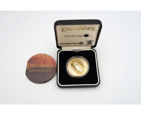 A .925 Sterling Silver coin - Lord of the Rings, The Ring of Power - Diameter 38.61mm, weight approx 28.28 grams 