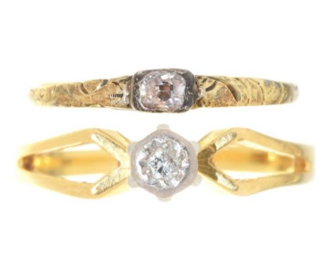 TWO RINGS, COMPRISING A FOIL BACKED OLD CUT DIAMOND RING, LATE 18TH C, IN GOLD, SIZE J AND A BRILLIANT CUT DIAMOND RING IN GO