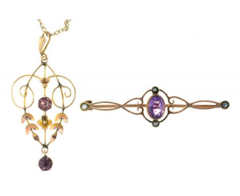 AN ART NOUVEAU AMETHYST BROOCH WITH SEED PEARLS IN GOLD MARKED 9CT, AND A SIMILAR PENDANT, IN GOLD MARKED 9CT, 5G++TARNISH AN