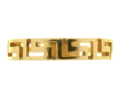 A GOLD RING, OF GREEK KEY DESIGN, MARKED 585, 2G, SIZE V++LIGHT SCRATCHES AND WEAR CONSISTENT WITH AGE