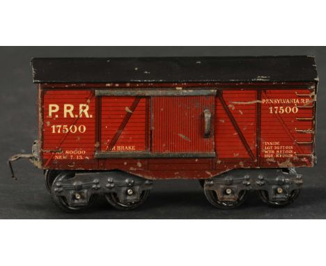 750. RARE MARKLIN PENNSYLVANIA RAILROAD BOX CAR | O gauge, lithographed, one of the rarest series of US market Marklin cars, 