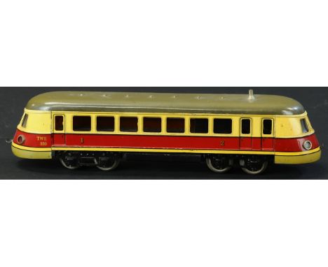 767. MARKLIN TWE930 RAILCAR | O gauge, clockwork, 1938. Provenance: Paul Cole Collection. | 12" l. | One wheel broken, (Excel