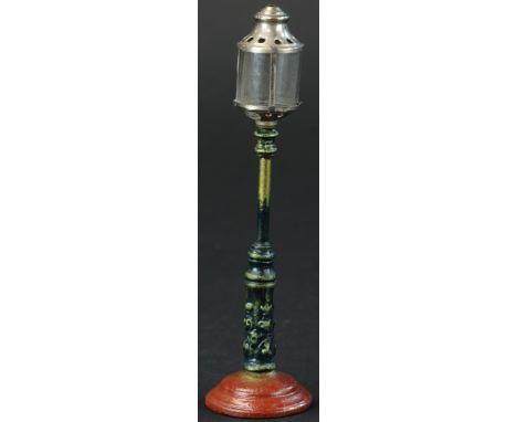 701. MARKLIN #2049 STREET LAMP | Gauge 1, hand painted oil lamp. Provenance: Paul Cole Collection. | 8" | (Pristine Condition
