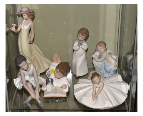Six assorted Spanish Nao porcelain figures of ladies and children  