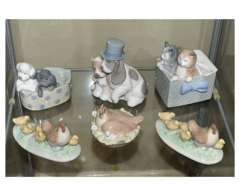 Six various Spanish Nao animal figure groups to include; dogs, cats and birds (6)  