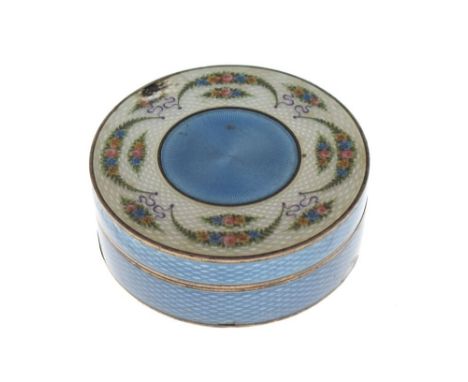 Continental silver and enamel trinket box, the lid with floral enamelled decoration, import marks for London 1909, 2.5toz app