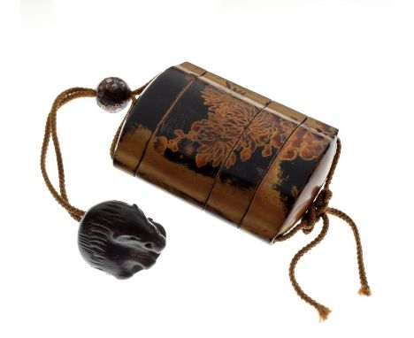 Early 20th Century Japanese black-lacquered four section inro with decorated ojime bead and wooden netsuke carved as a rat, t