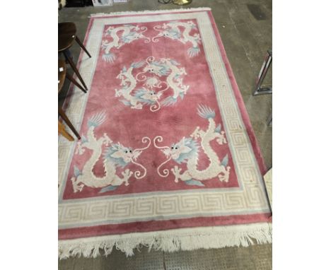 LARGE FRINGED EDGE CHINESE DRAGON PATTERNED SUPER WASH RUG, 5FT X 8FT