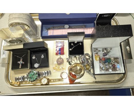 QUANTITY OF VARIOUS JEWELLERY, CROSS PENDANTS, SILVER PENDANT WITH EARRINGS, VARIOUS WATCHES INCLUDING STERLING SILVER LADIES